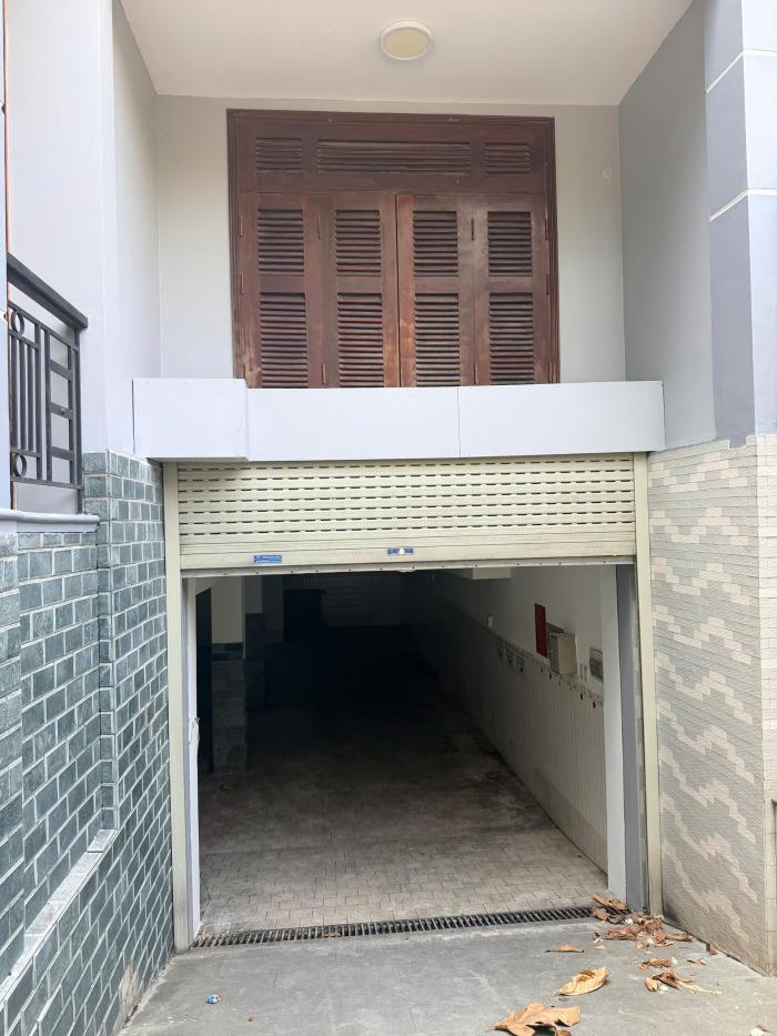 Cho thuê nhà mặt tiền đường 18A P. An Phú Quận 2