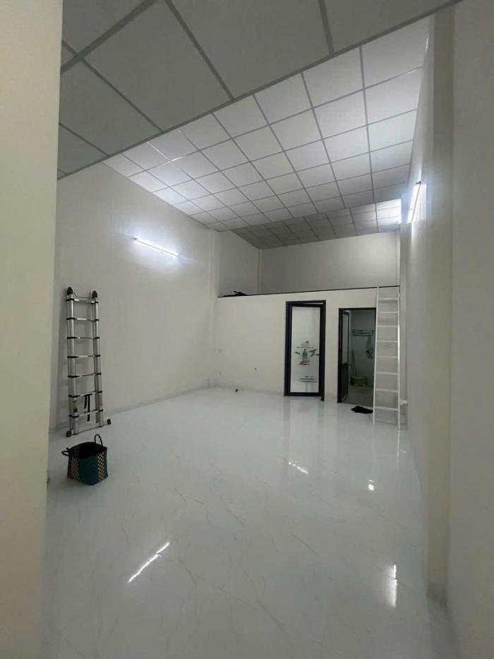 Cho thuê nhà mặt tiền đường 12 P. An Phú Quận 2