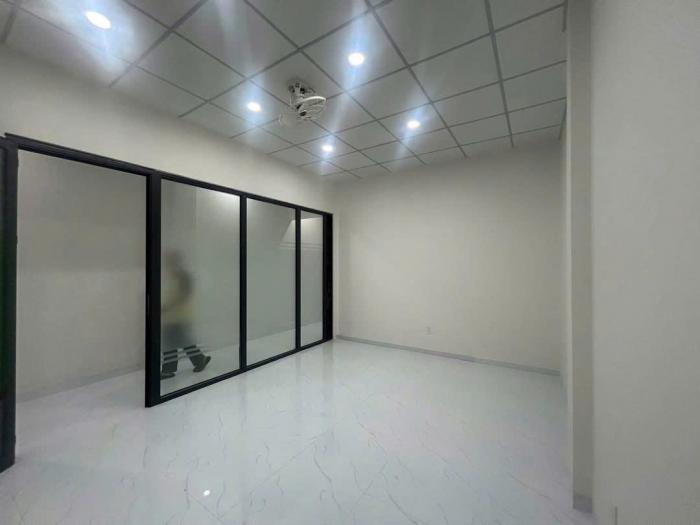 Cho thuê nhà mặt tiền đường 12 P. An Phú Quận 2