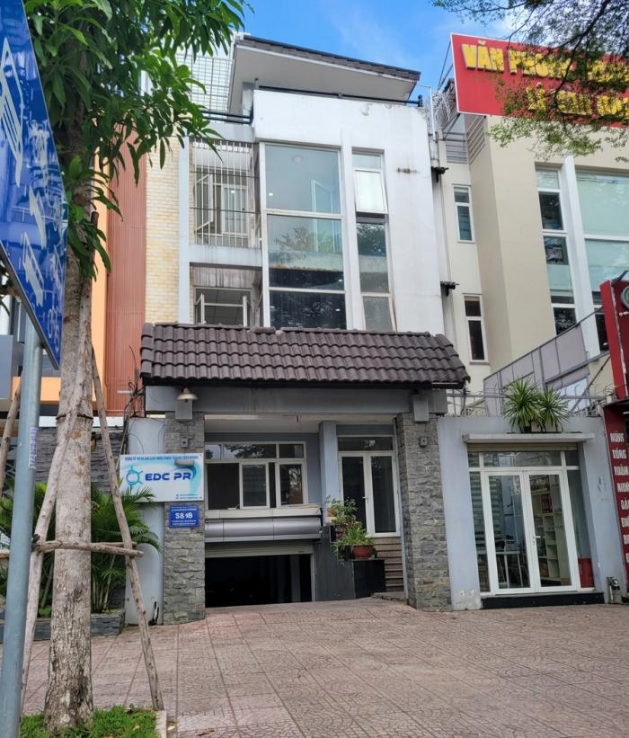 Cho thuê nhà mặt tiền đường Trương Văn Bang Quận 2