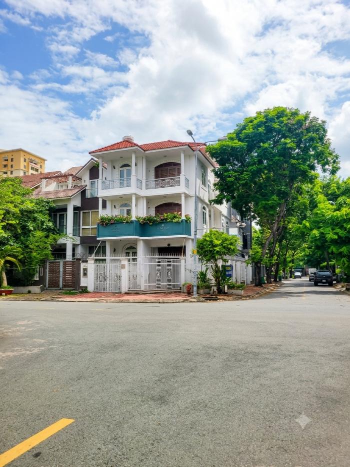 Cho thuê nhà mặt tiền đường Dương Văn An Quận 2