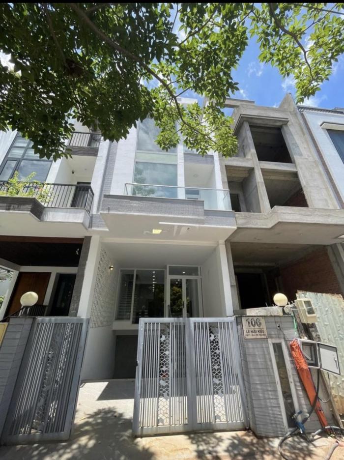Cho thuê nhà mặt tiền 106 Lê Hữu Kiều Quận 2