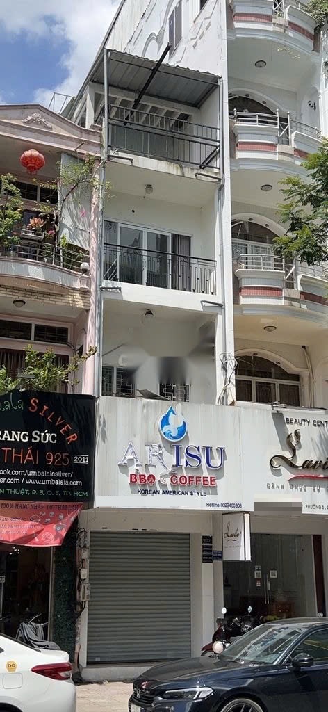 Cho thuê nhà mặt tiền đường Nguyễn Thiện Thuật quận 3