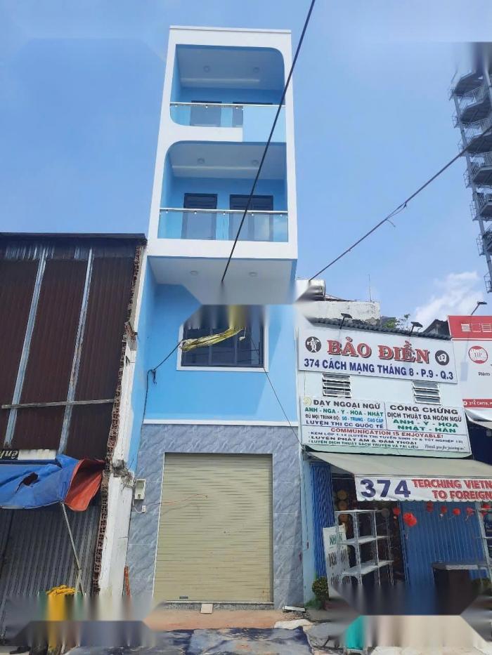 Cho thuê nhà mặt tiền đường Cách Mạng Tháng 8 quận 3