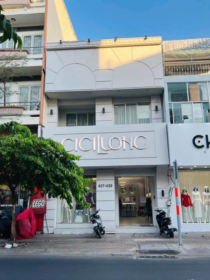 Cho thuê nhà mặt tiền đường Nguyễn Đình Chiểu Quận 3