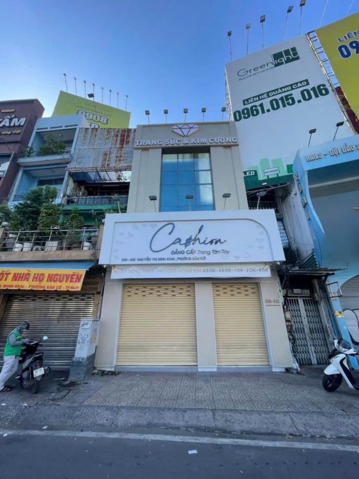 Cho thuê nhà mặt tiền đường Nguyễn Thị Minh Khai Quận 3