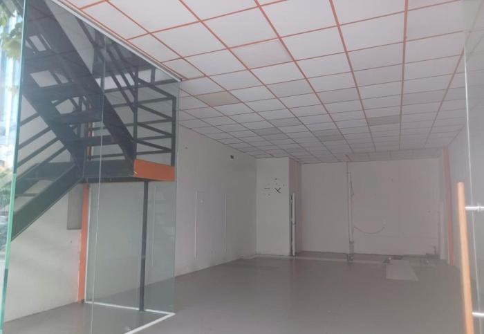Cho thuê nhà mặt tiền 403-405 Nguyễn Đình Chiểu Quận 3