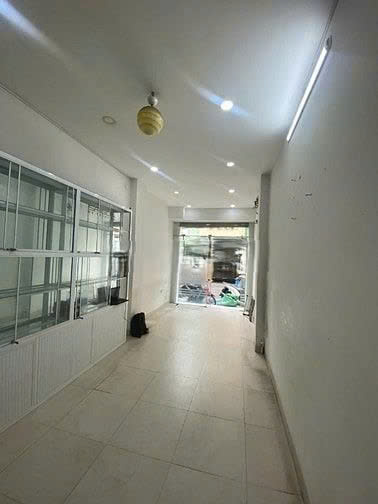 Cho thuê nhà mặt tiền 115 đường số 3 Quận 3