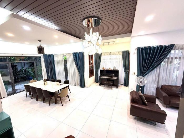 Cho thuê nhà mặt tiền 30 đường số 9 P. Tân Thuận Đông Quận 7