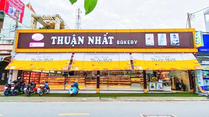 Cho thuê nhà mặt tiền đường Đỗ Xuân Hợp Quận 9