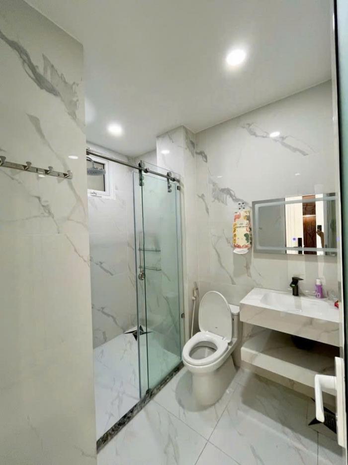 Cho thuê nhà mặt tiền quận Bình Thạnh đường Nguyễn Văn Đậu