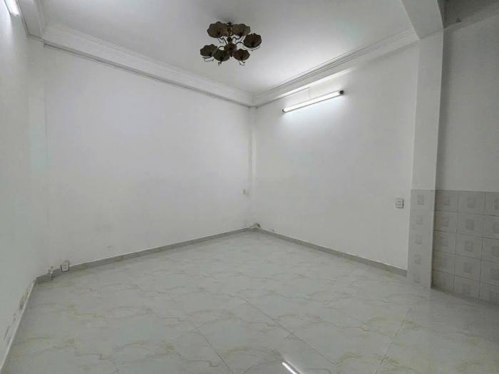 Cho thuê nhà mặt tiền đường Chu Văn An Bình Thạnh