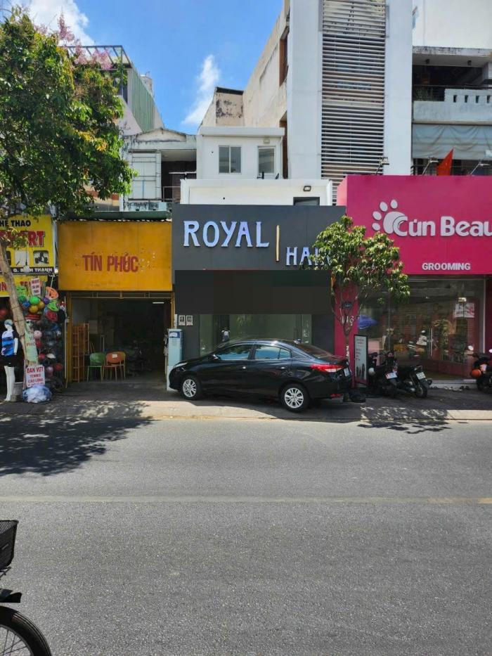Cho thuê nhà mặt tiền đường Nơ Trang Long quận Bình Thạnh