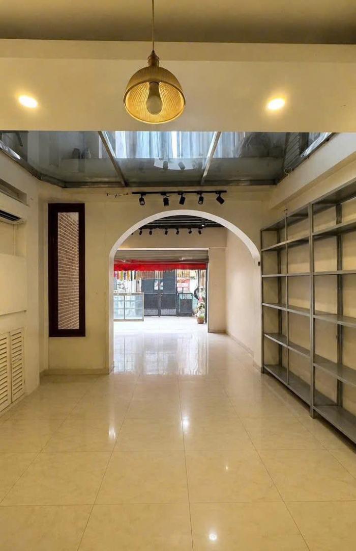 Cho thuê nhà đường Tăng Bạt Hổ quận Bình Thạnh