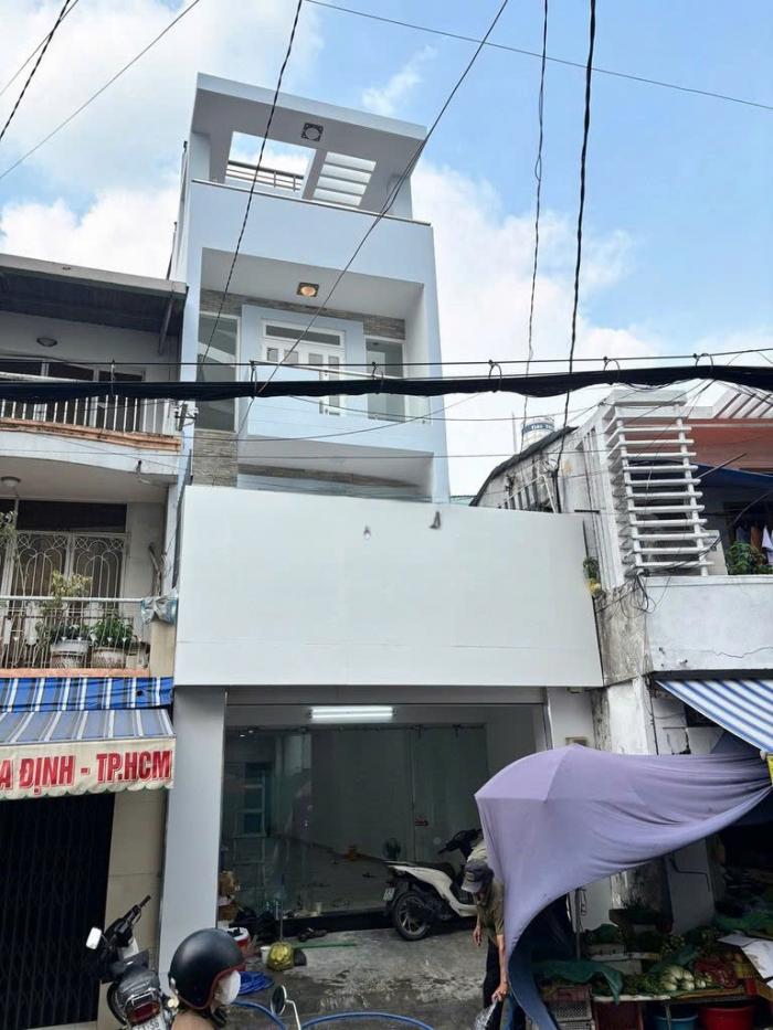 Cho thuê nhà mặt tiền 112 Phan Văn Hân quận Bình Thạnh