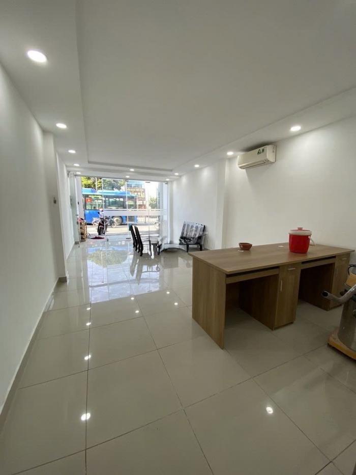 Cho thuê nhà mặt tiền 415 Bạch Đằng quận Bình Thạnh