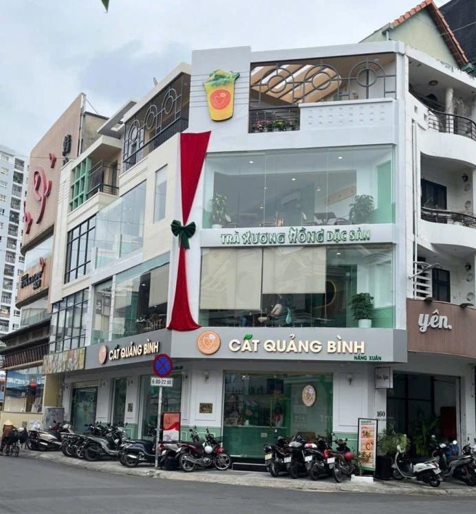 Cho thuê nhà 2 mặt tiền đường Hoa Lan, nhà nguyên căn quận Phú Nhuận
