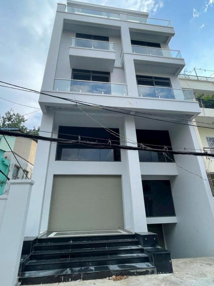 Cho thuê nhà mặt tiền nguyên căn đường Trần Huy Liệu quận Phú Nhuận