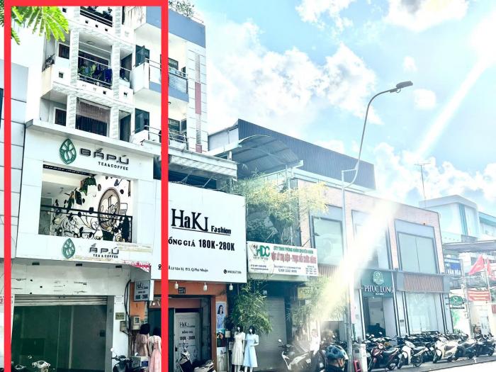 Cho thuê nhà mặt tiền đường Lê Văn Sỹ quận Phú Nhuận
