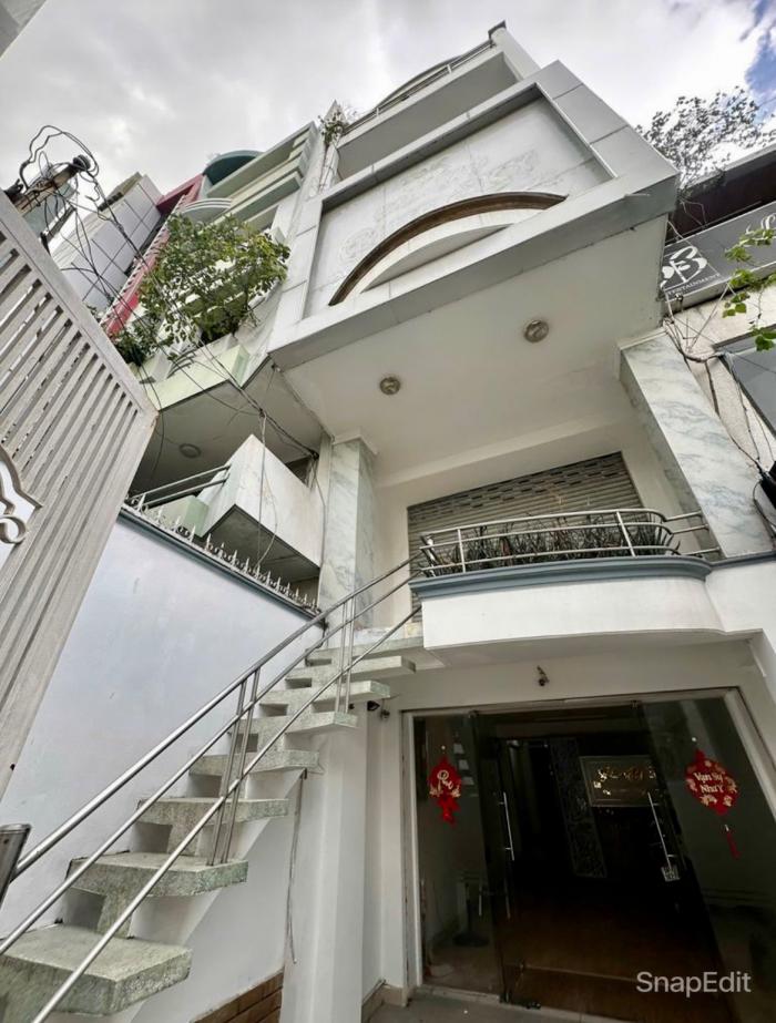 Cho thuê nhà mặt tiền đường Đặng Văn Ngữ quận Phú Nhuận