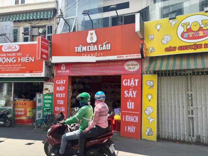 Cho thuê nhà mặt tiền đường Nguyễn Thượng Hiền quận Phú Nhuận