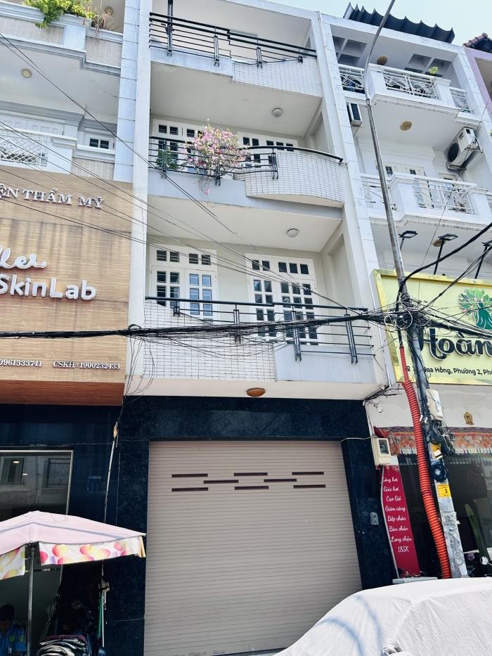 Cho thuê nhà mặt tiền 32 Hoa Hồng quận Phú Nhuận