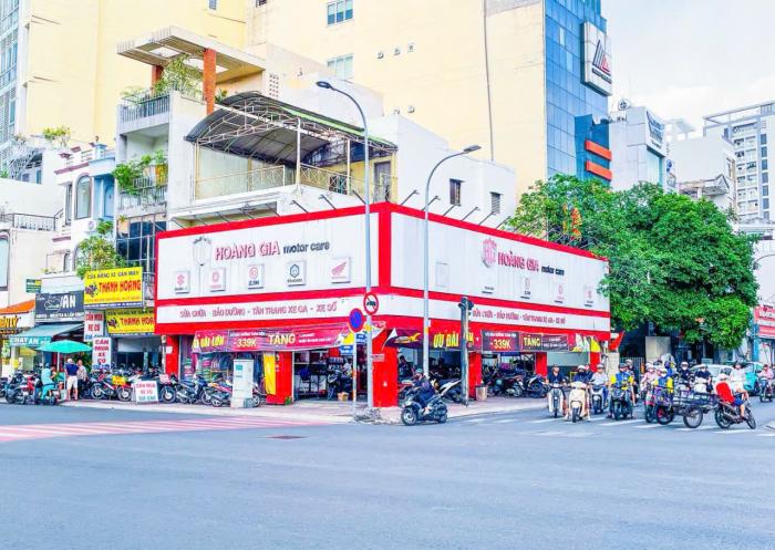 Cho thuê nhà góc 2 mặt tiền đường Phan Đăng Lưu + Nguyễn Văn Đậu quận Phú Nhuận