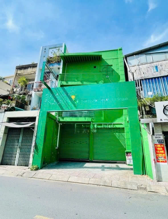 Cho thuê nhà mặt tiền đường Nguyễn Trọng Tuyển quận Phú Nhuận
