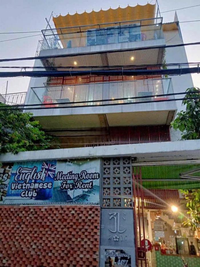 Cho thuê nhà mặt tiền đường Phan Tây Hồ quận Phú Nhuận