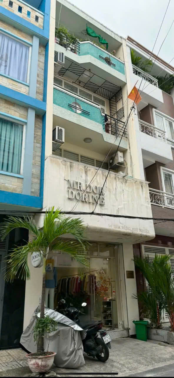 Cho thuê nhà mặt tiền 14 Hoa Hồng quận Phú Nhuận