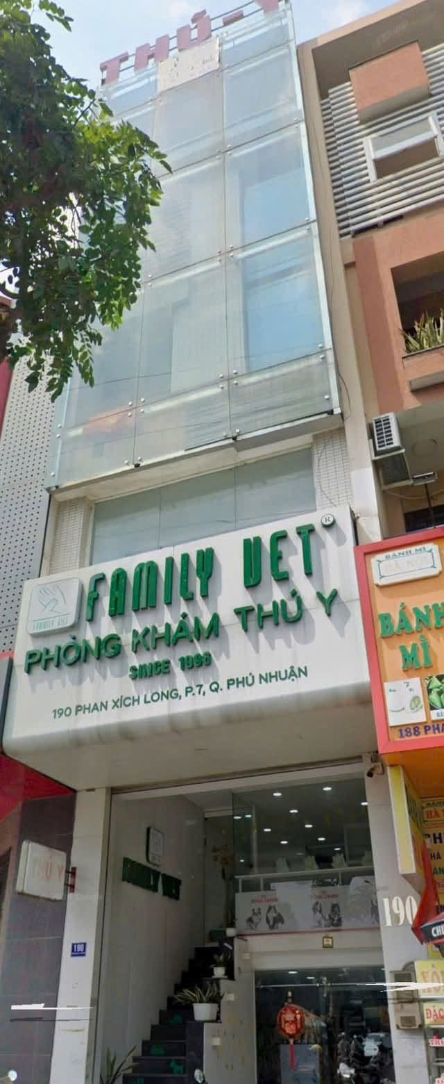 Cho thuê nhà mặt tiền đường Phan Xích Long quận Phú Nhuận