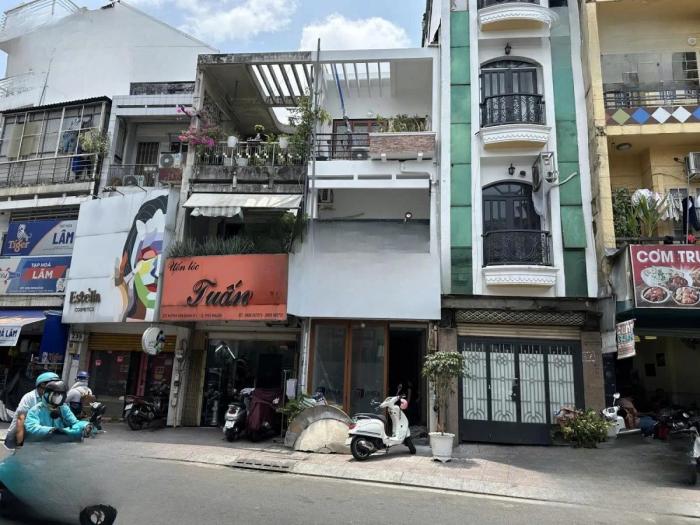 Cho thuê nhà mặt tiền đường Huỳnh Văn Bánh quận Phú Nhuận