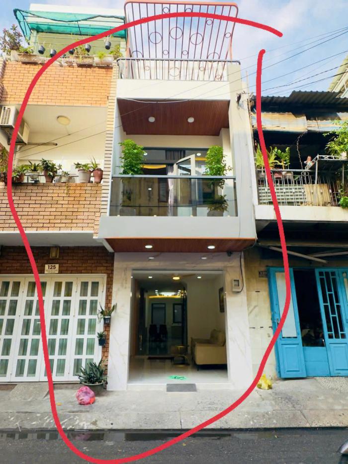 Cho thuê nhà mặt tiền 127 Phùng Văn Cung quận Phú Nhuận