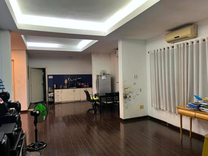 Cho thuê nhà mặt tiền 186 Huỳnh Văn Bánh quận Phú Nhuận