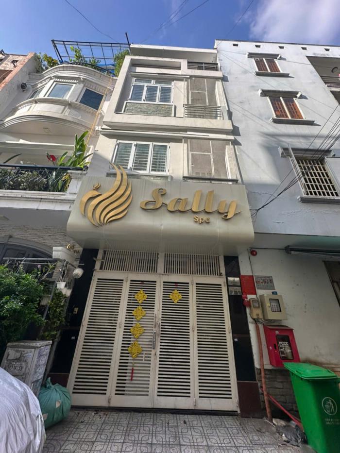 Cho thuê nhà mặt tiền số 02 Hoa Thị quận Phú Nhuận