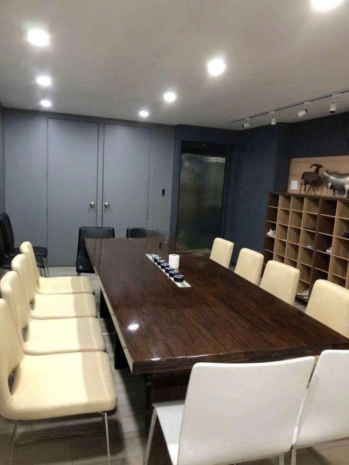 Cho thuê nhà mặt tiền 723 Nguyễn Kiệm quận Gò Vấp
