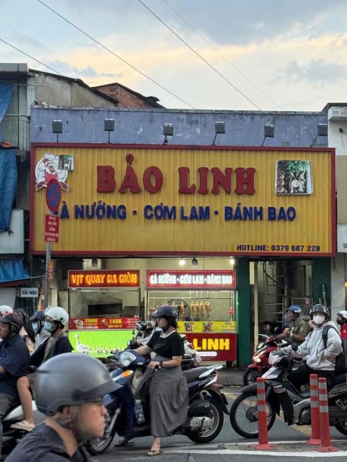 Cho thuê nhà mặt tiền 131 Hoàng Văn Thụ quận Phú Nhuận
