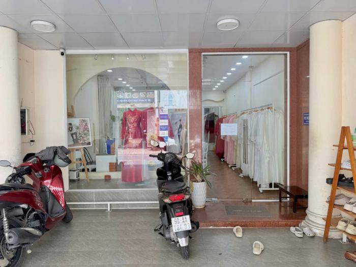Cho thuê nhà mặt tiền 45 Nguyễn Trọng Tuyển quận Phú Nhuận