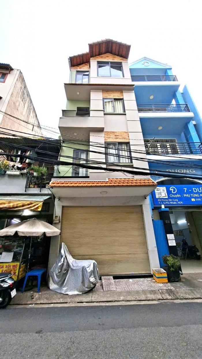 Cho thuê nhà mặt tiền 67 Phùng Văn Cung quận Phú Nhuận
