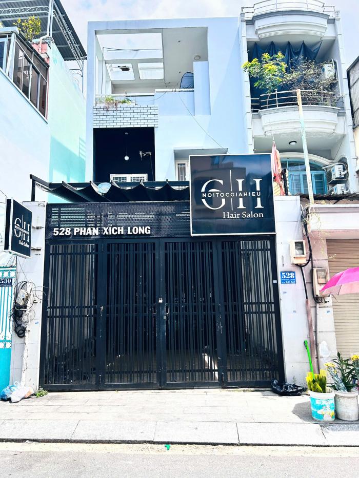 Cho thuê nhà mặt tiền đường Phan Xích Long quận Phú Nhuận