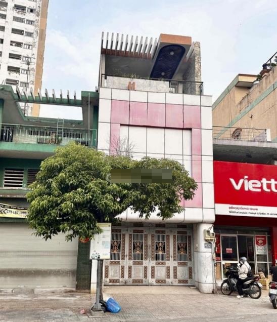 Cho thuê nhà nguyên căn mặt tiền Lạc Long Quân gần chợ Tân Bình, khu dân cư đông đúc
