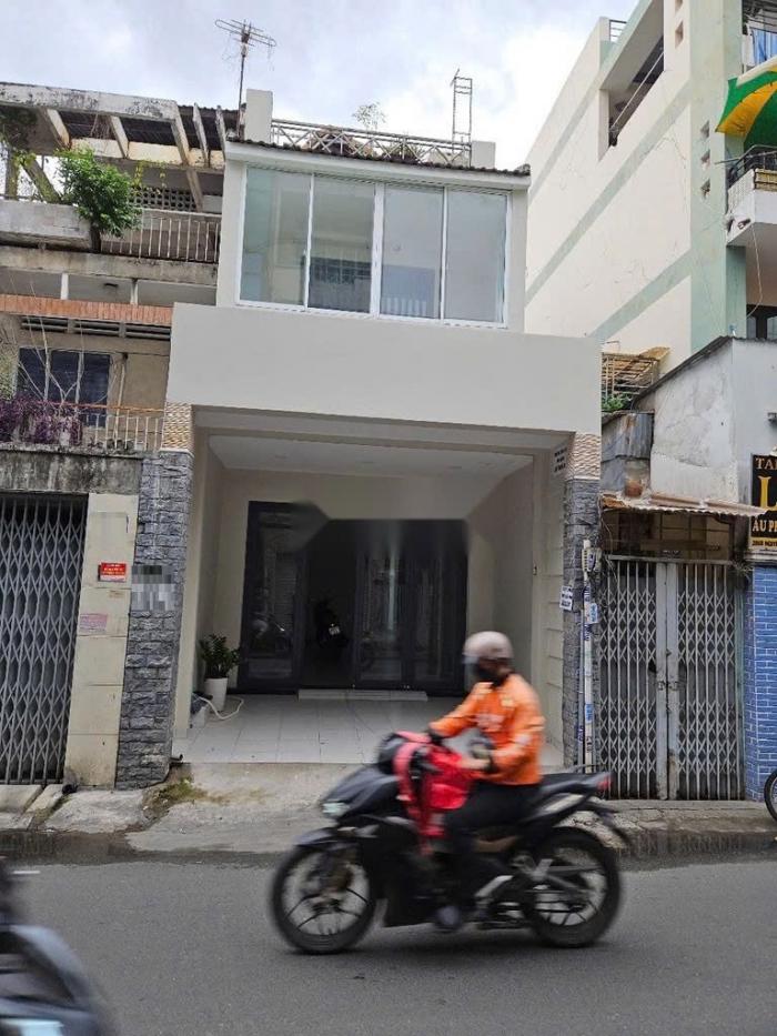 Cho thuê nhà mặt tiền đường Nguyễn Trọng Tuyển quận Tân Bình