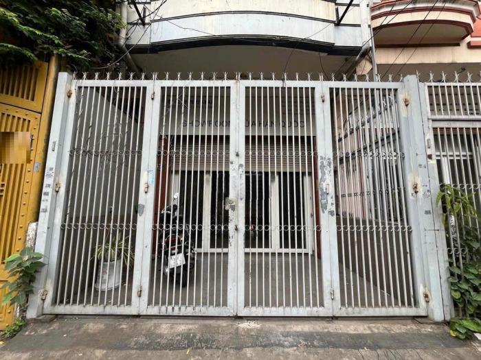 Cho thuê nhà mặt tiền đường Ni Sư Huỳnh Liên
