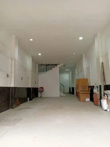 Cho thuê nhà mặt tiền đường Cộng Hòa quận Tân Bình