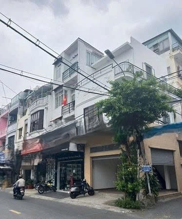Cho thuê nhà góc 2 mặt tiền đường Ba Vân quận Tân Bình