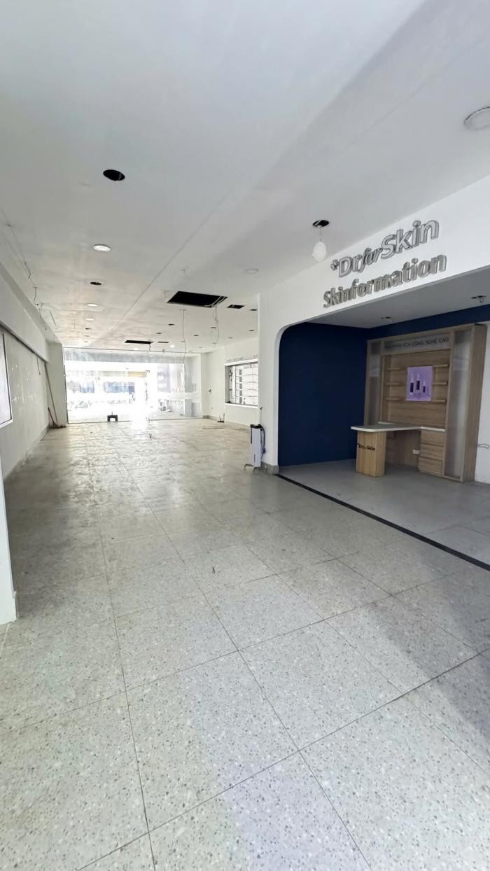 Cho thuê nhà mặt tiền chính chủ đường Phan Huy Ích quận Tân Bình