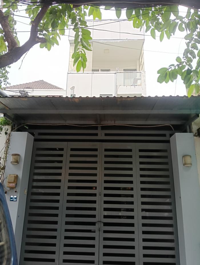 Cho thuê nhà mặt tiền đường Nhất Chi Mai quận Tân Bình
