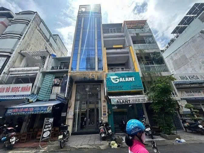Cho thuê nhà mặt tiền đường Ngô Thị Thu Minh quận Tân Bình