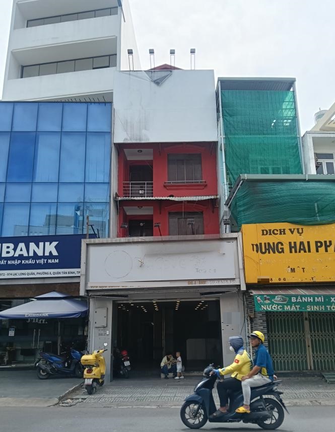 Cho thuê nhà mặt tiền đường Lạc Long Quân quận Tân Bình