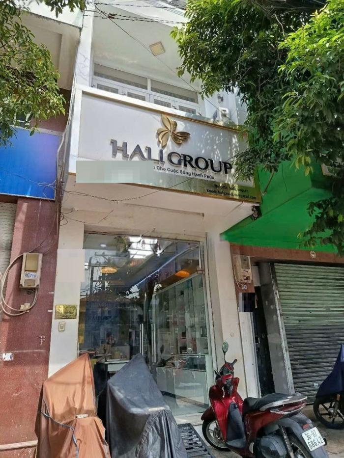Cho thuê nhà mặt tiền đường Xuân Hồng quận Tân Bình